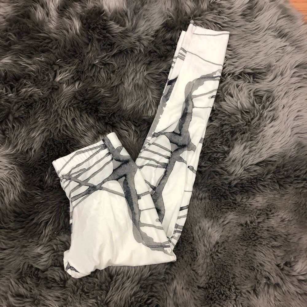 Grizas | Women's Abstract Leggings | White & Grey | Various Sizes